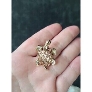 Gerry's Turtle Shaped Gold Tone Metal Brooch Vintage Costume Jewelry